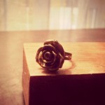 Anello con rosa